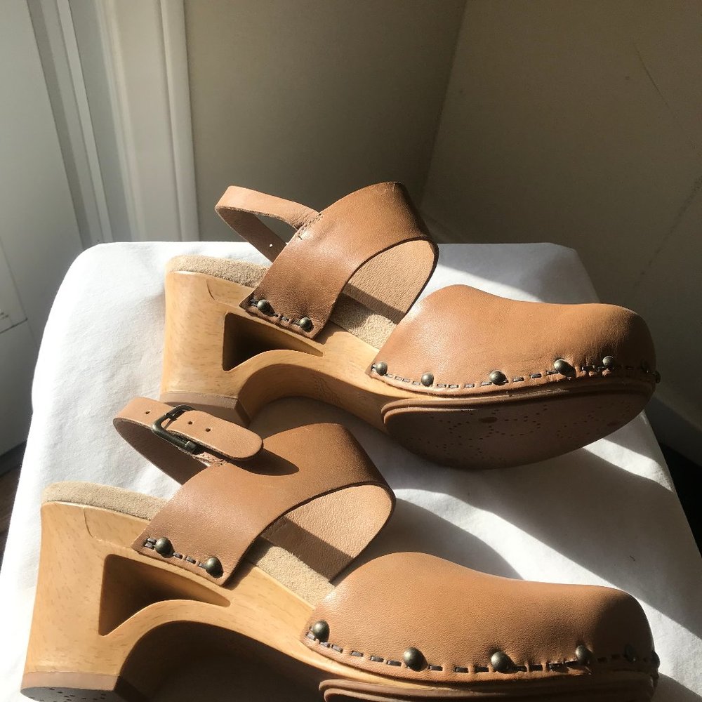 Dansko Tan Leather Heeled Sandals